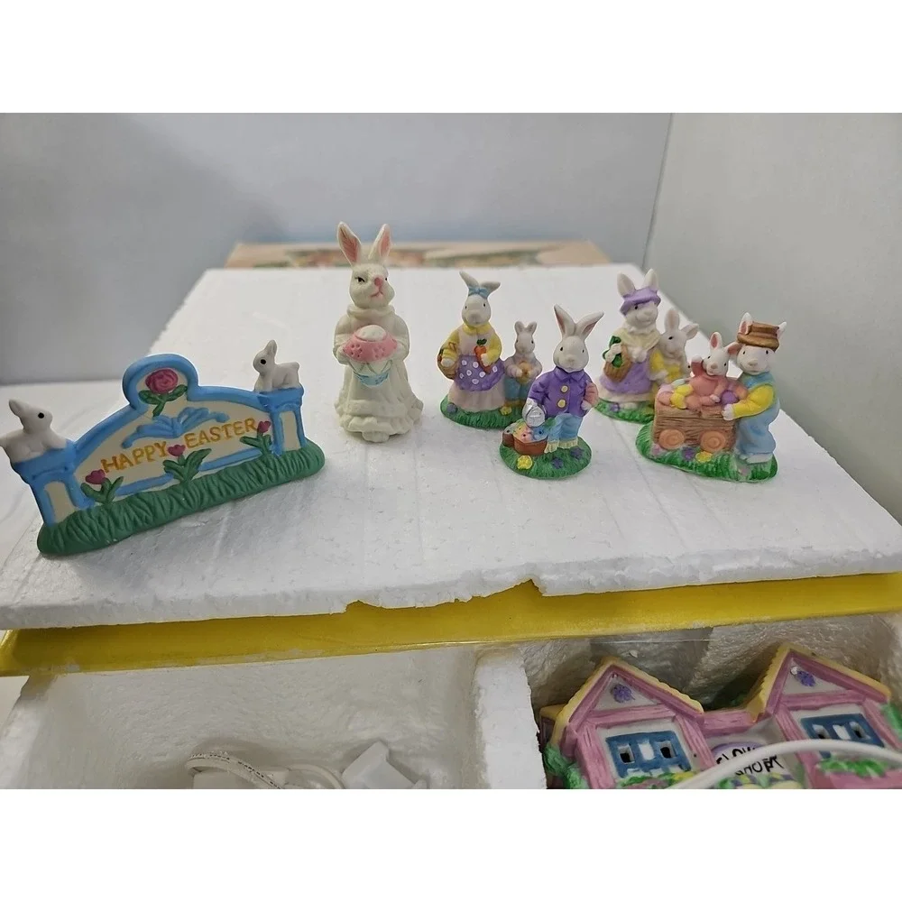 Vintage MERVYN'S EASTER VILLAGE FLOWER SHOP, SCHOOL, LIGHT UP SET, Happy Easter‎